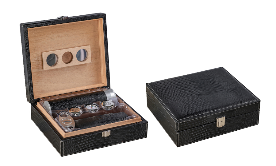 Alligator (Black) - 25 Ct. Black Leather GIFT Set w/ Matching Accessories