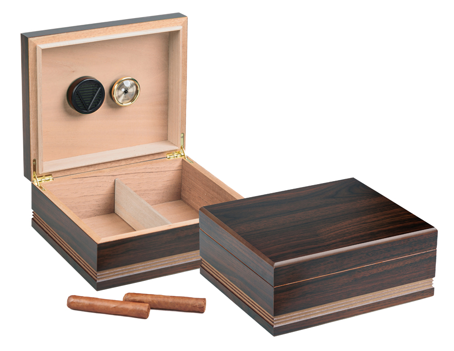 Duke - 25-50 Count Routed Edge Cigar Humidor